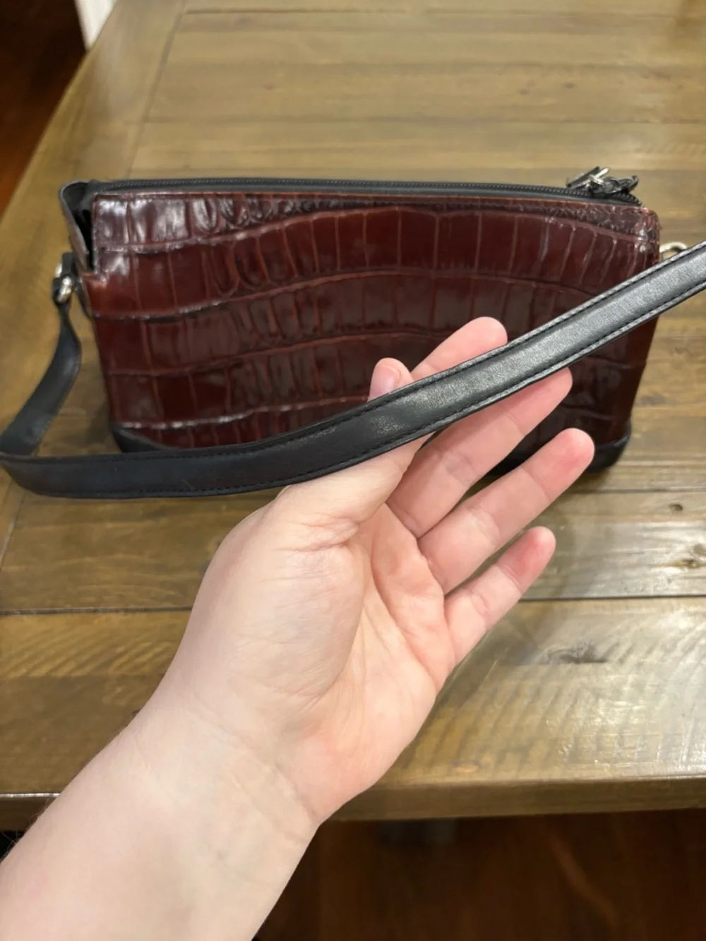 Brighton Vintage Brown Croc-Embossed Shoulder Bag
